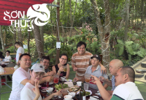 ĐẶC TIỆC THÔI NÔI TẠI GIA – BUỔI TIỆC Ý NGHĨA CHO BÉ VÀ GIA ĐÌNH