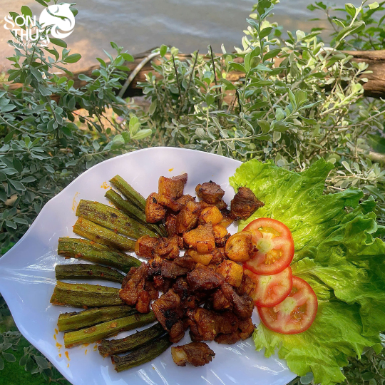 SƯỜN HEO NƯỚNG NGŨ VỊ